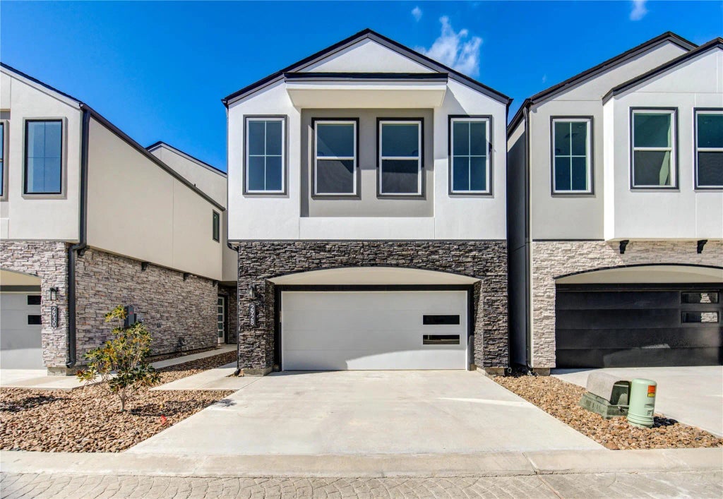 2928 El Fenice Lane, Houston