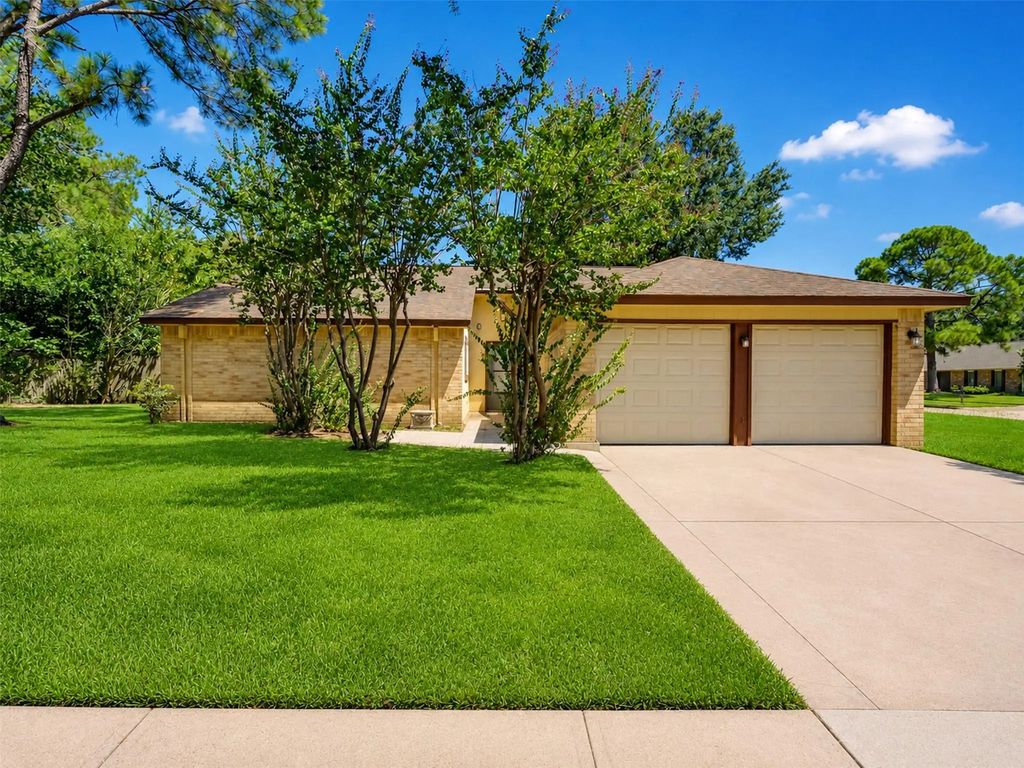 19718 Spanish Needle Drive, Houston
