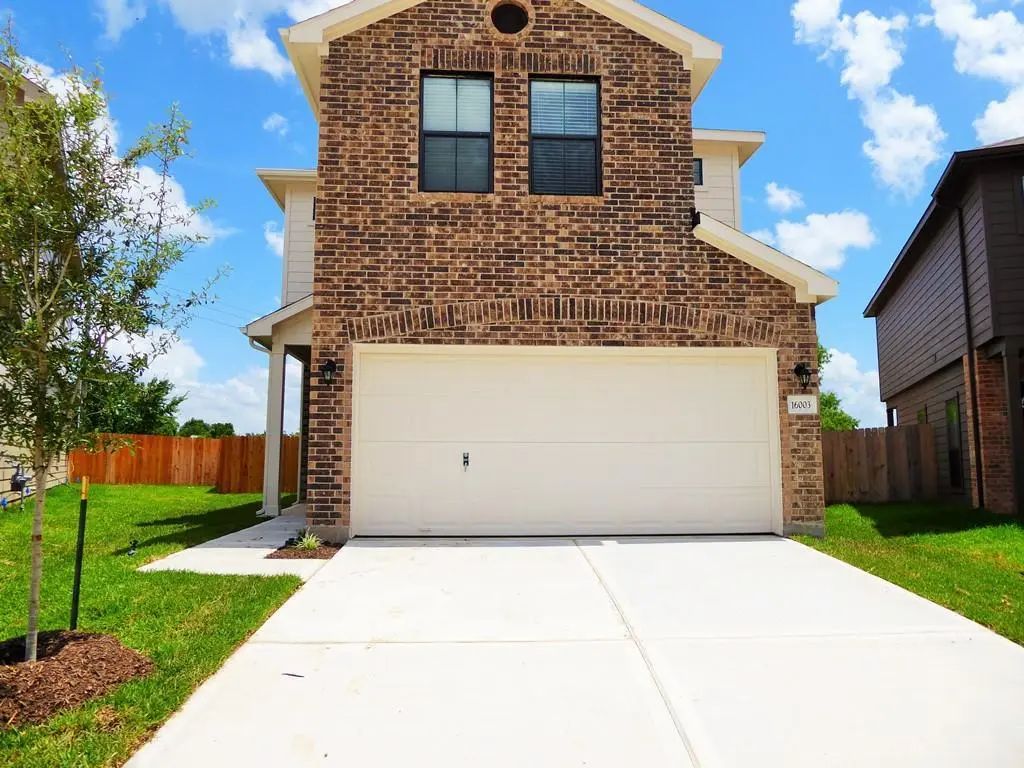 16003 Thornbill Lane, Houston