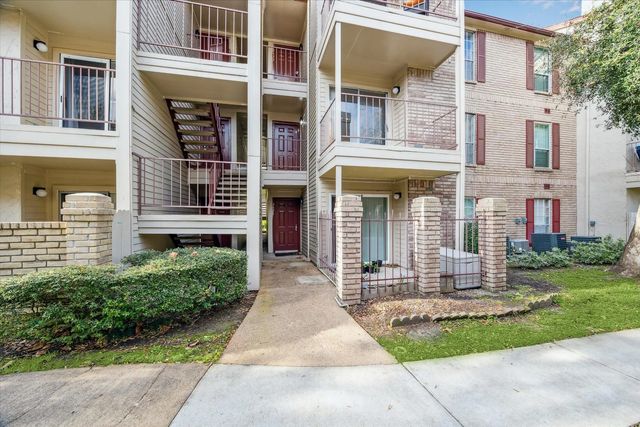 2120 El Paseo Street 2422, Houston