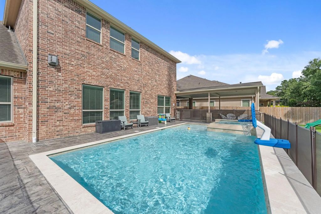 12953 Lake Parc Bend Drive, Cypress