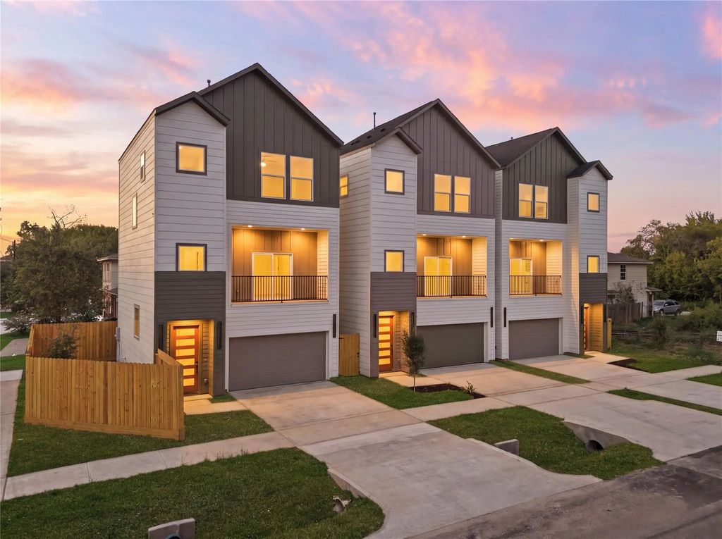 4713 Branch Street, Houston