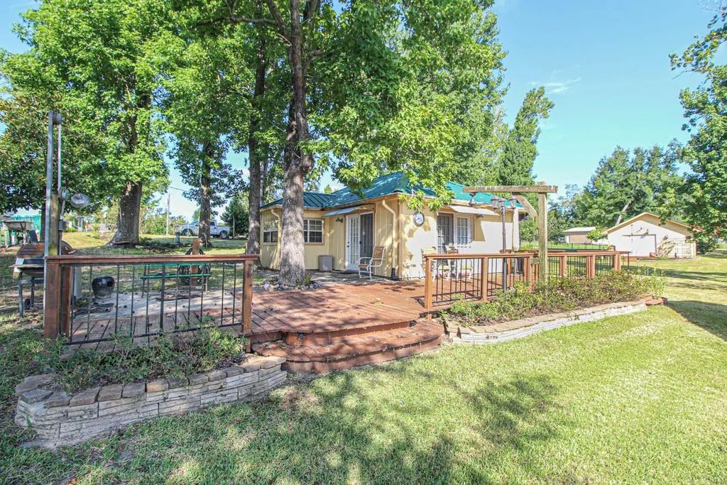 117 Glade, Onalaska