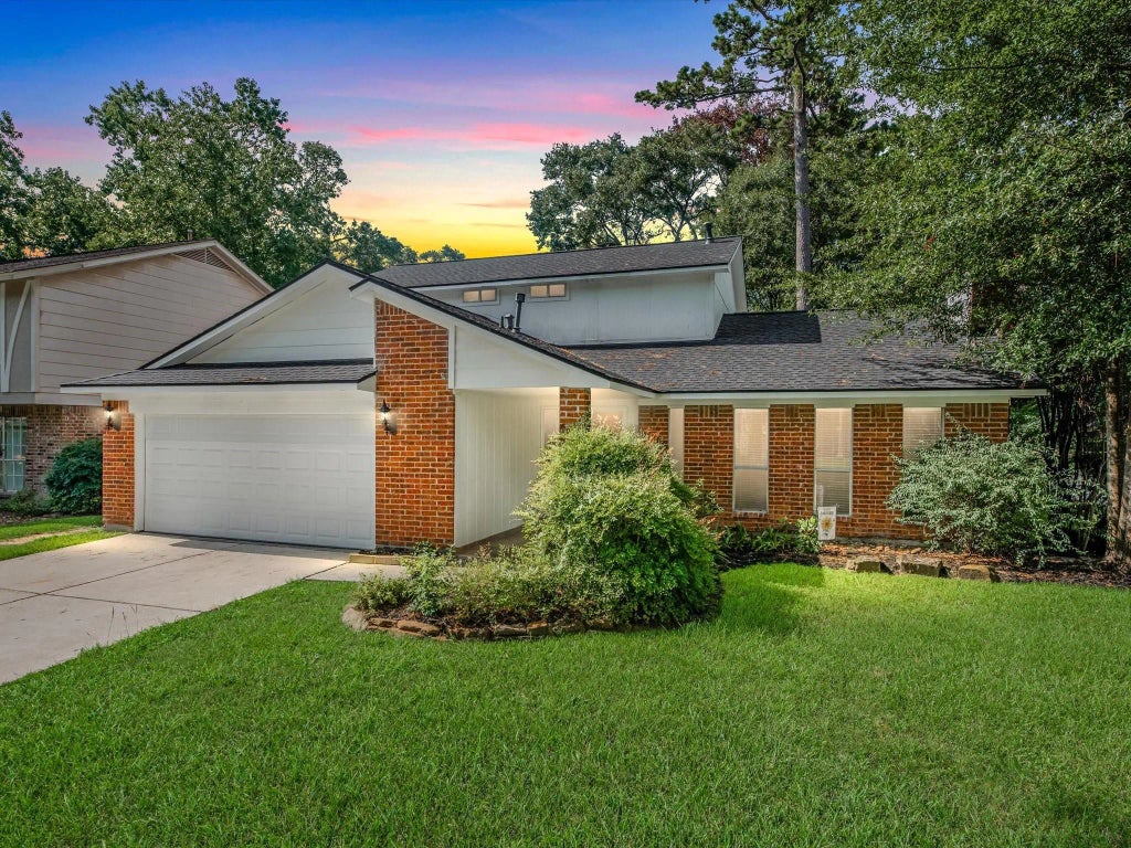 3202 Glade Springs Drive, Kingwood