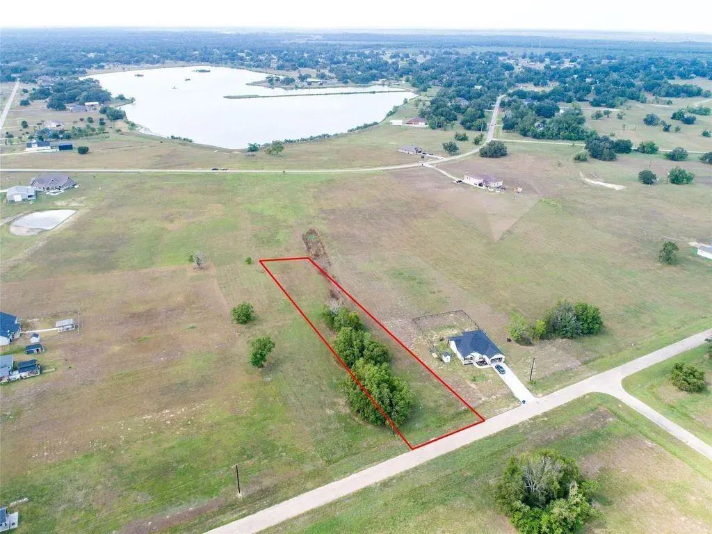 308 Colt Trail, Angleton