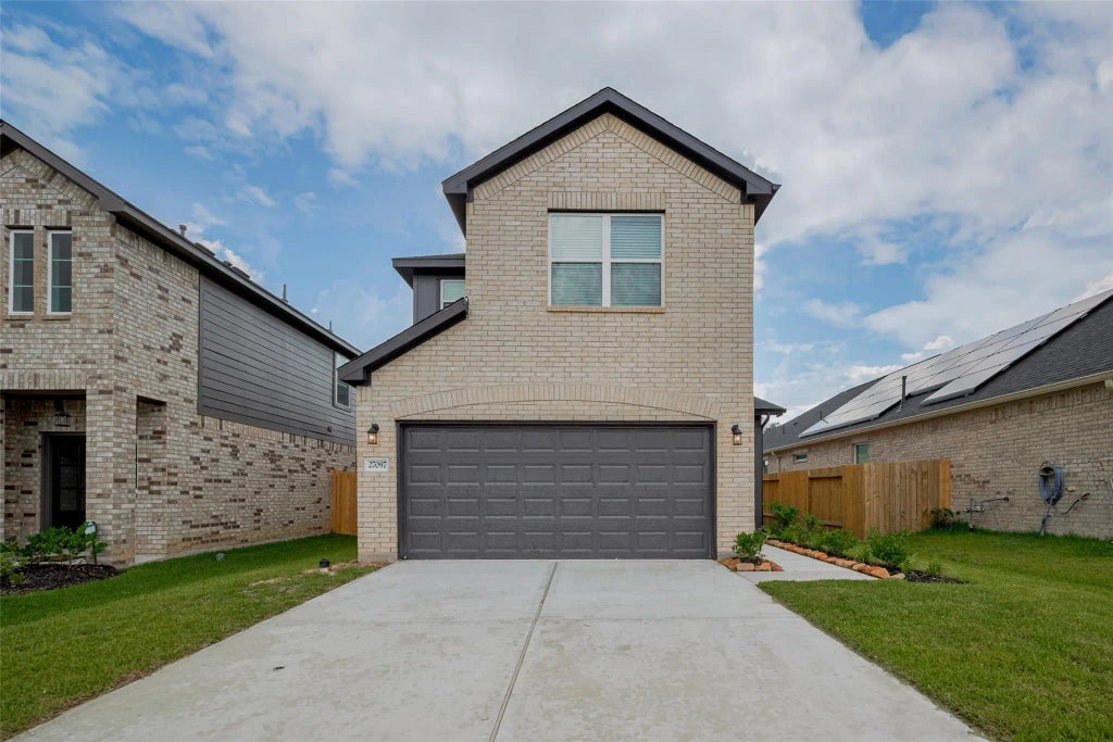 27097 Kestrel Trail, Magnolia