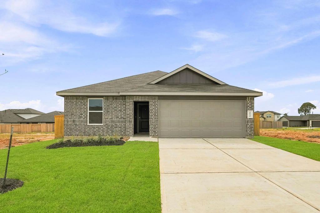 40539 Clover Willow Drive, Magnolia