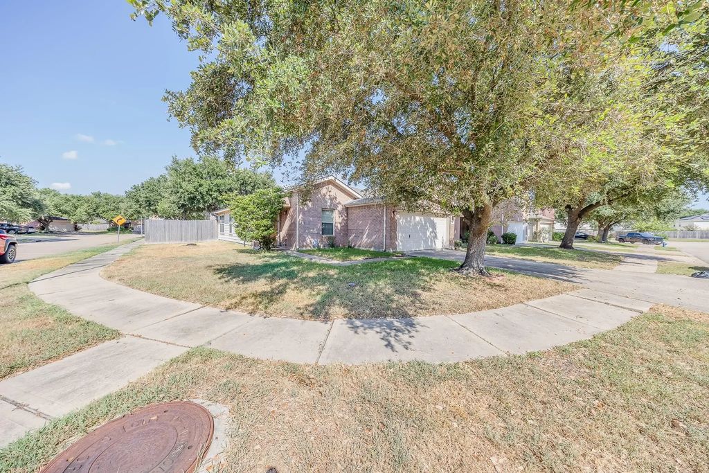 6503 Warfield Lane, Hockley