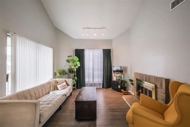 10122 Waterstone Drive, Houston