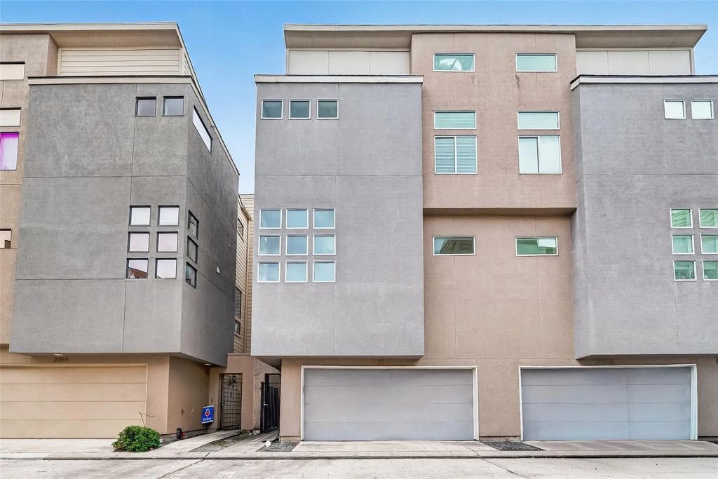 2352 Sperber Lane, Houston