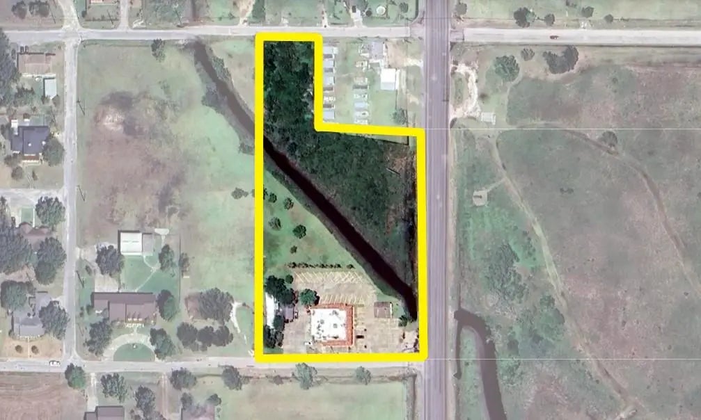 1601 1st Street, Palacios