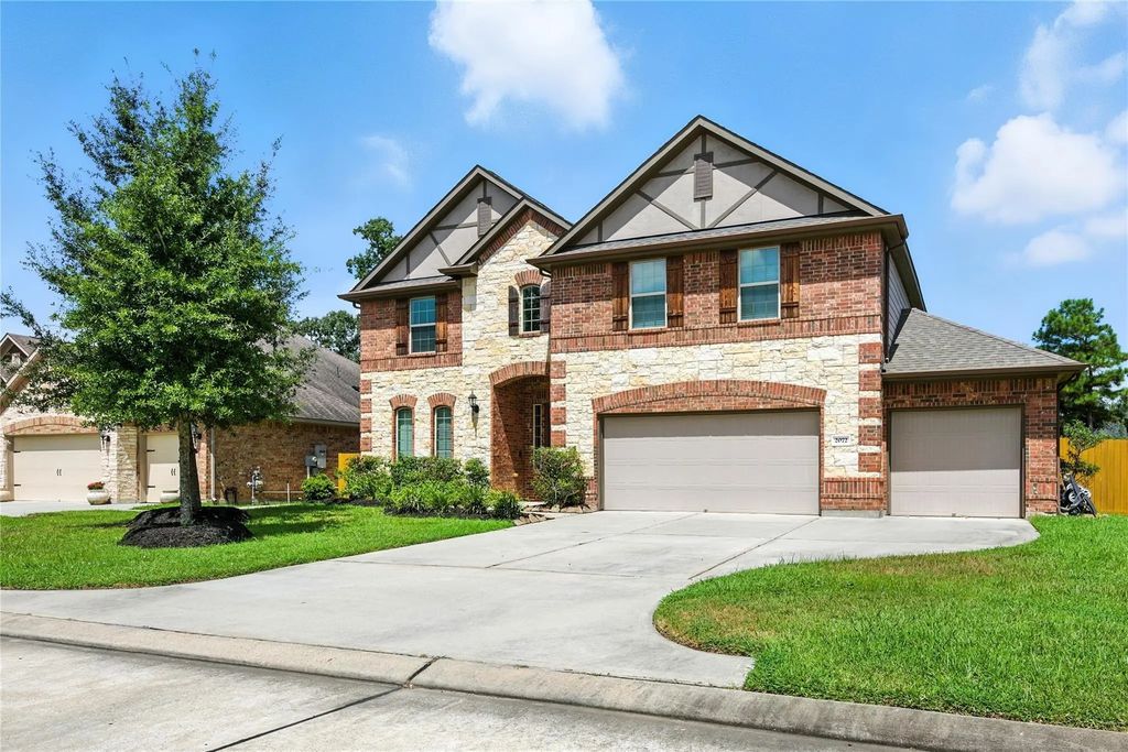 2072 Brookmont Drive, Conroe