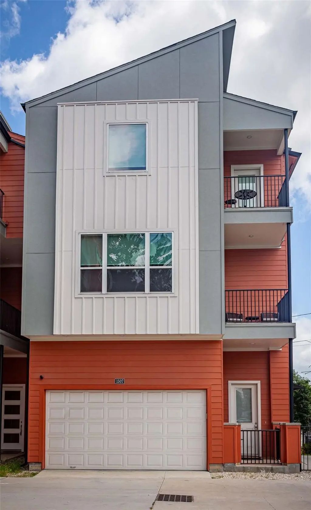 1507 Hickory Street, Houston
