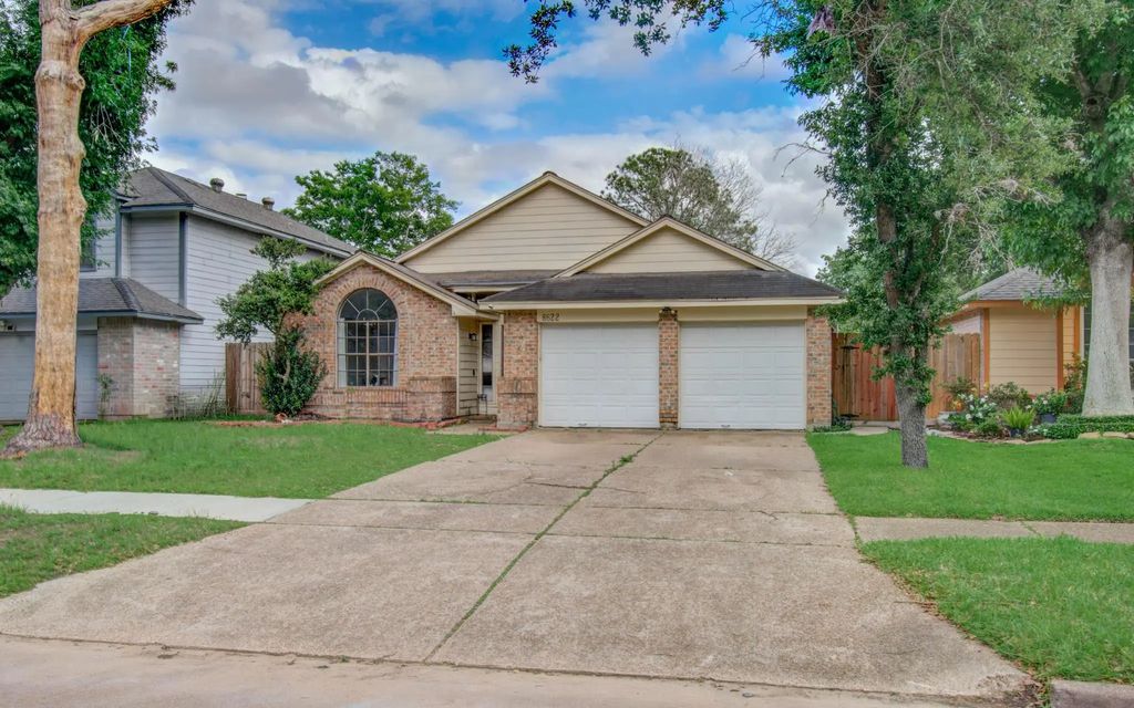 8622 Sparkling Springs Drive, Houston