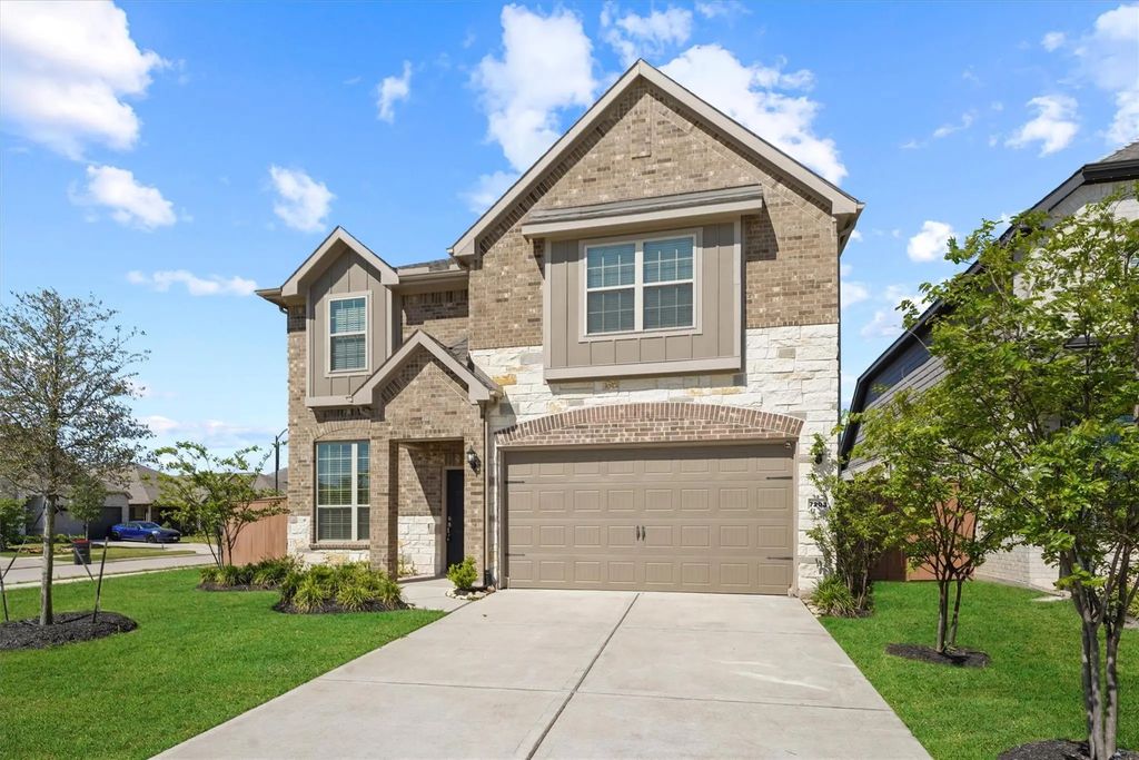7203 Buckthorn Hollow Trail, Katy
