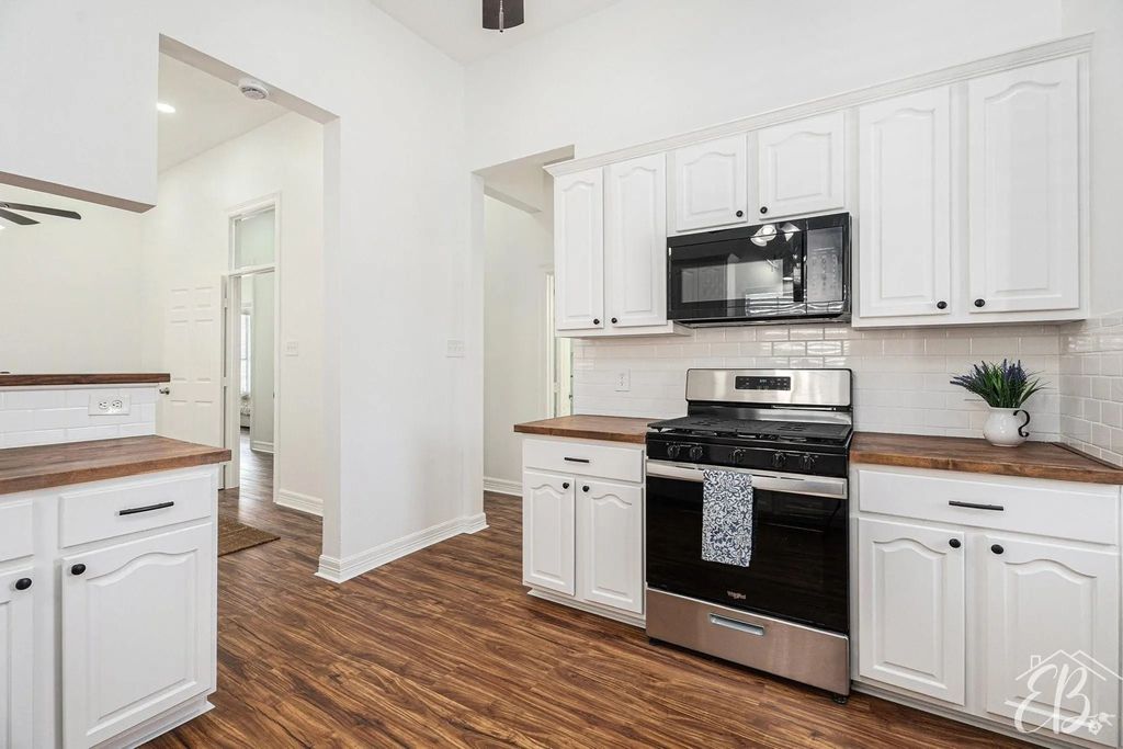 3515 Winnie Street, Galveston