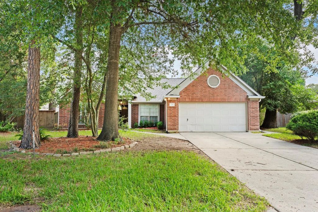 34 Evening Song Court, The Woodlands