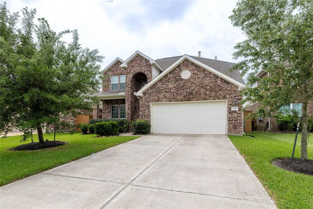 2318 N Red Slate Drive, Rosharon