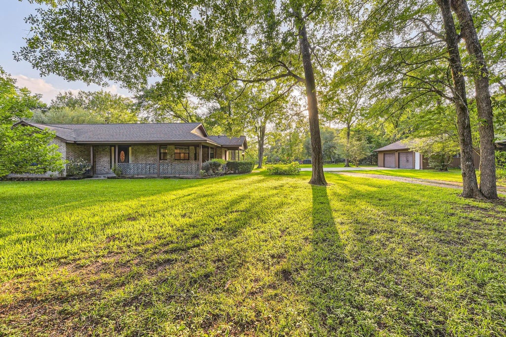 30319 Highland Boulevard, Magnolia