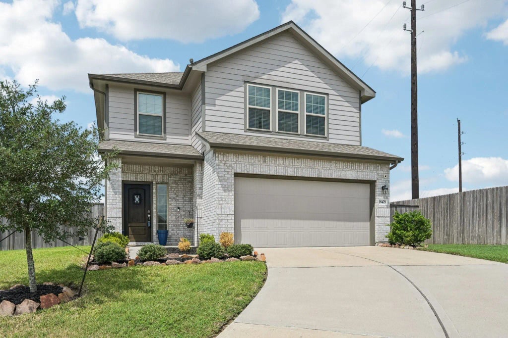 18479 Running Shadow Court, Hockley