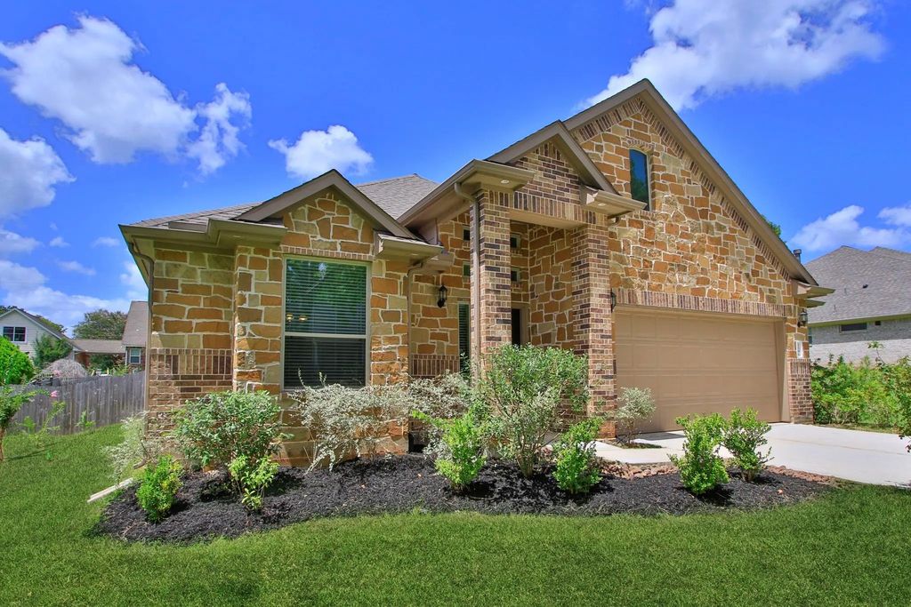 1186 Oak Lane, Conroe