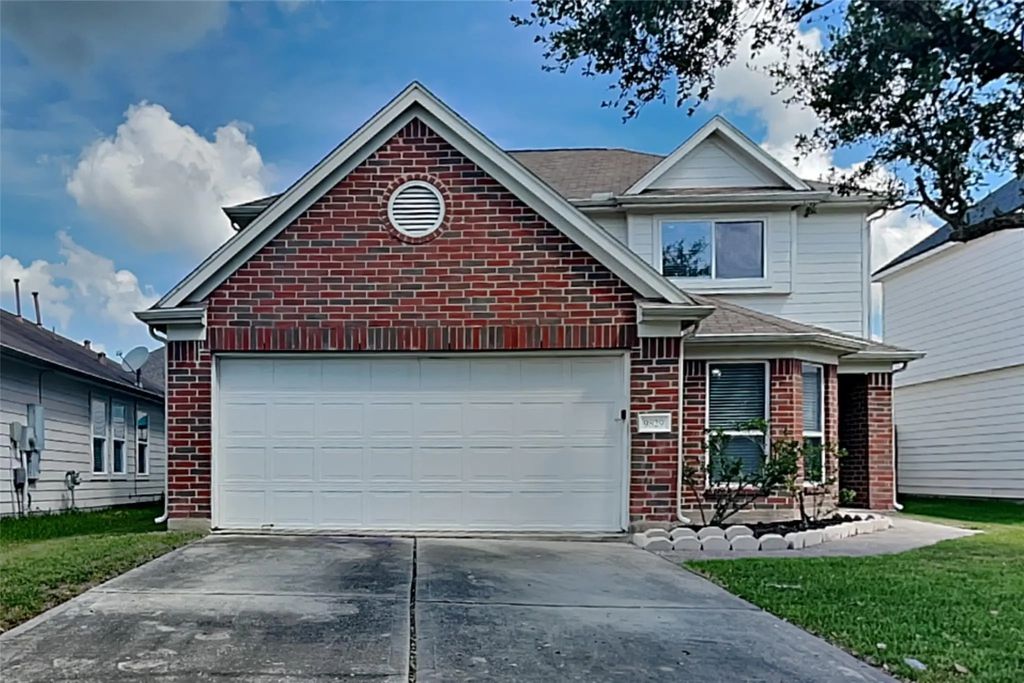 9829 Hyacinth Way, Conroe