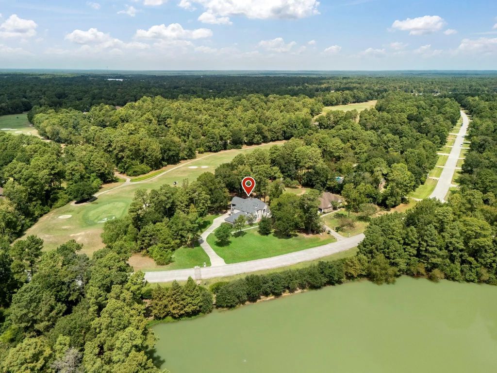 10311 Clubhouse Circle, Magnolia