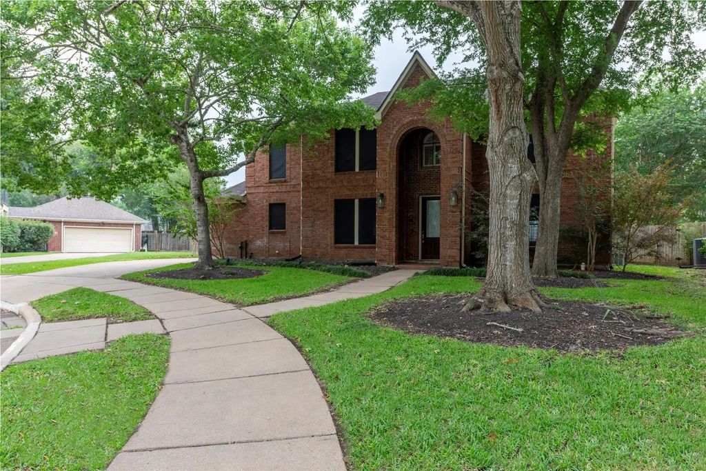 1107 Copperwood Court, Richmond