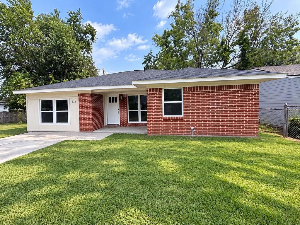 222 S Cobb Street, Texas City