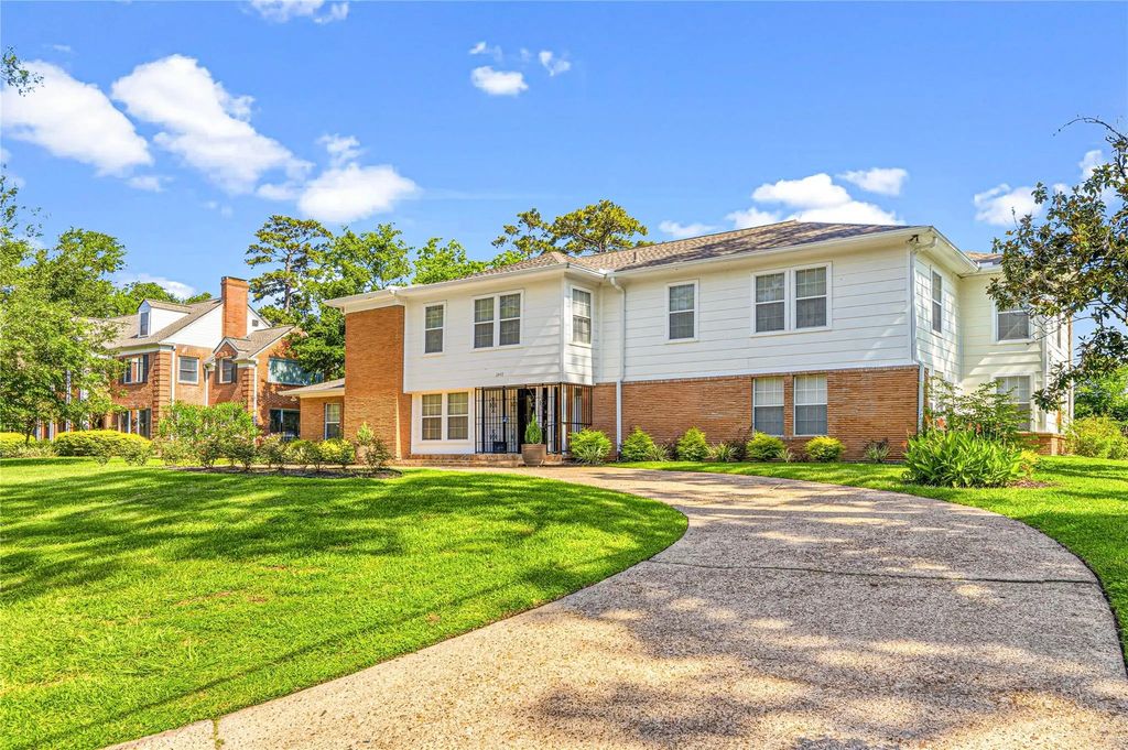 3449 N Parkwood Drive, Houston