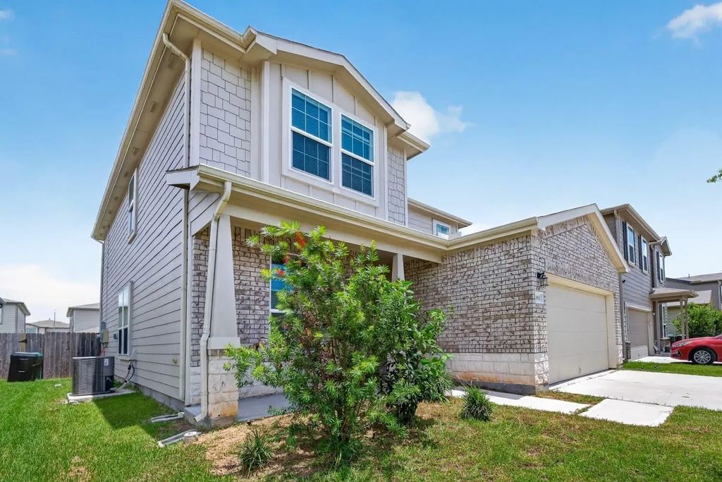 6903 Hobby Wind Ridge Drive, Houston