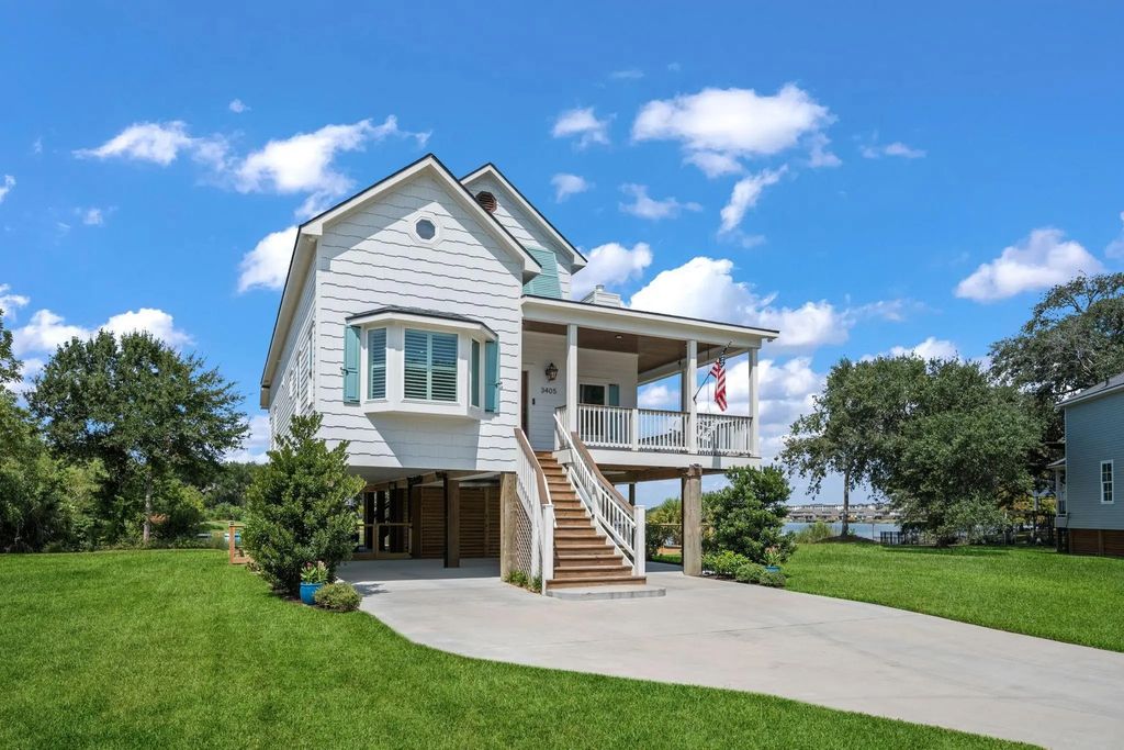 3405 Oak Alley Court, Seabrook
