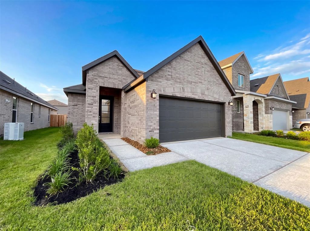21511 Colonial Meadow Creek Trail Trail, Waller