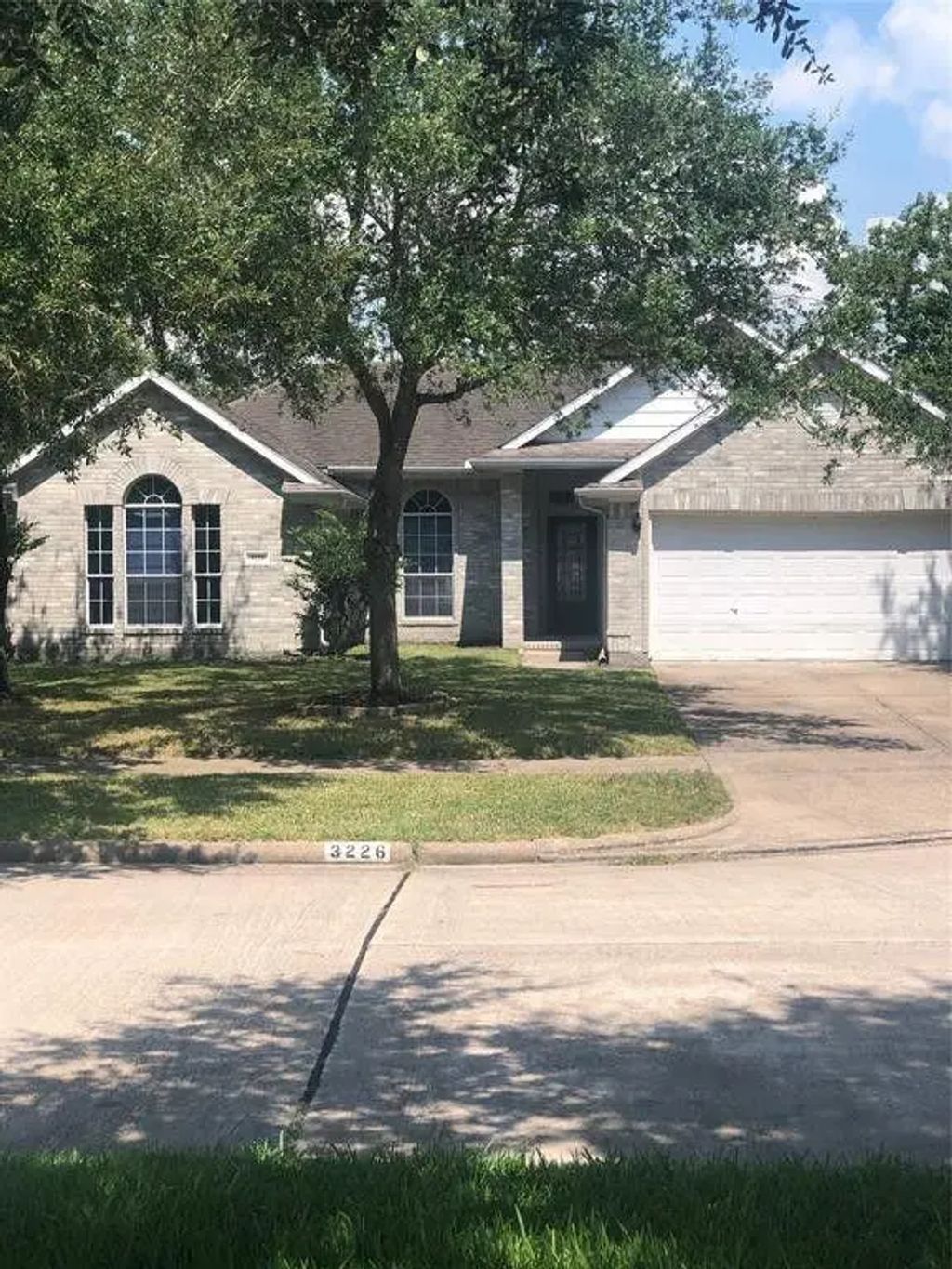 3226 Ivory Pointe Drive, League City
