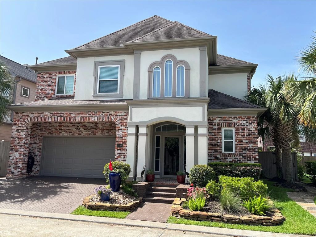 1407 Waterside Drive, League City