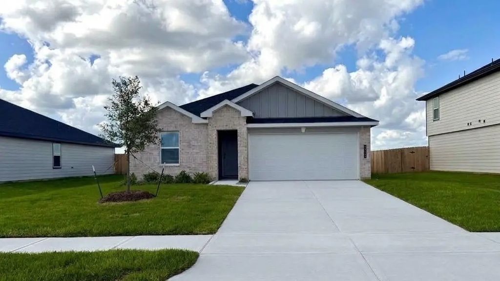 2910 Stratton Heights Lane, Sealy