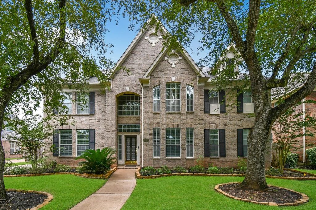 1519 Meadowsweet Drive, Sugar Land