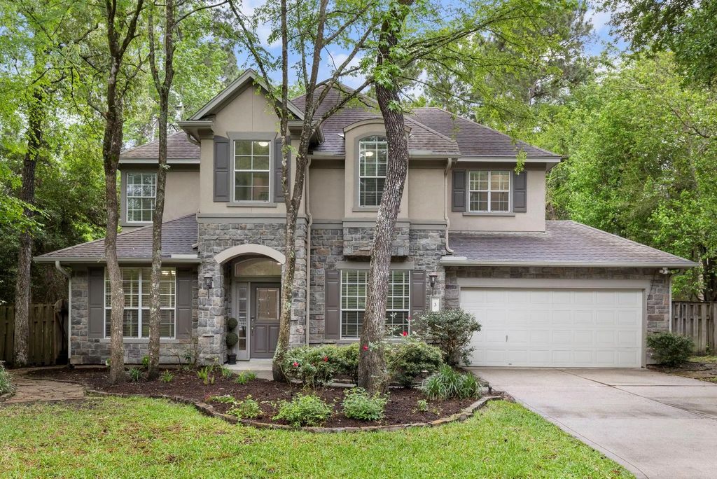 3 S Altwood Circle, The Woodlands