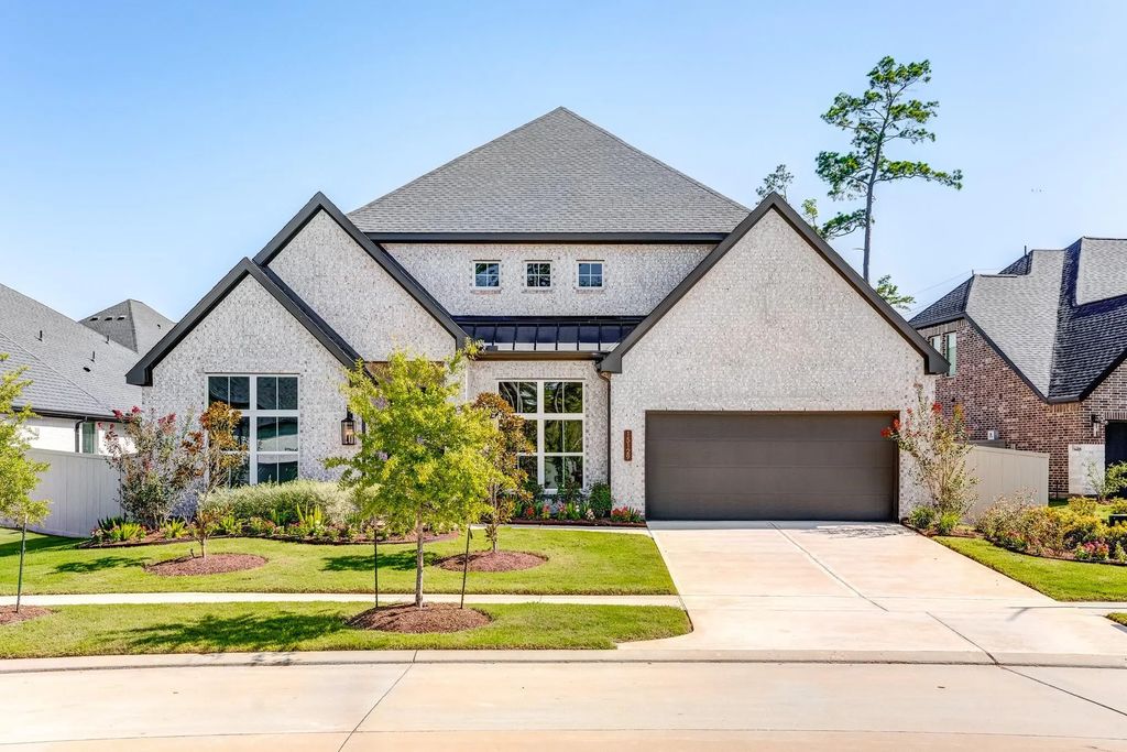 15129 Wedge Tail Way, Magnolia