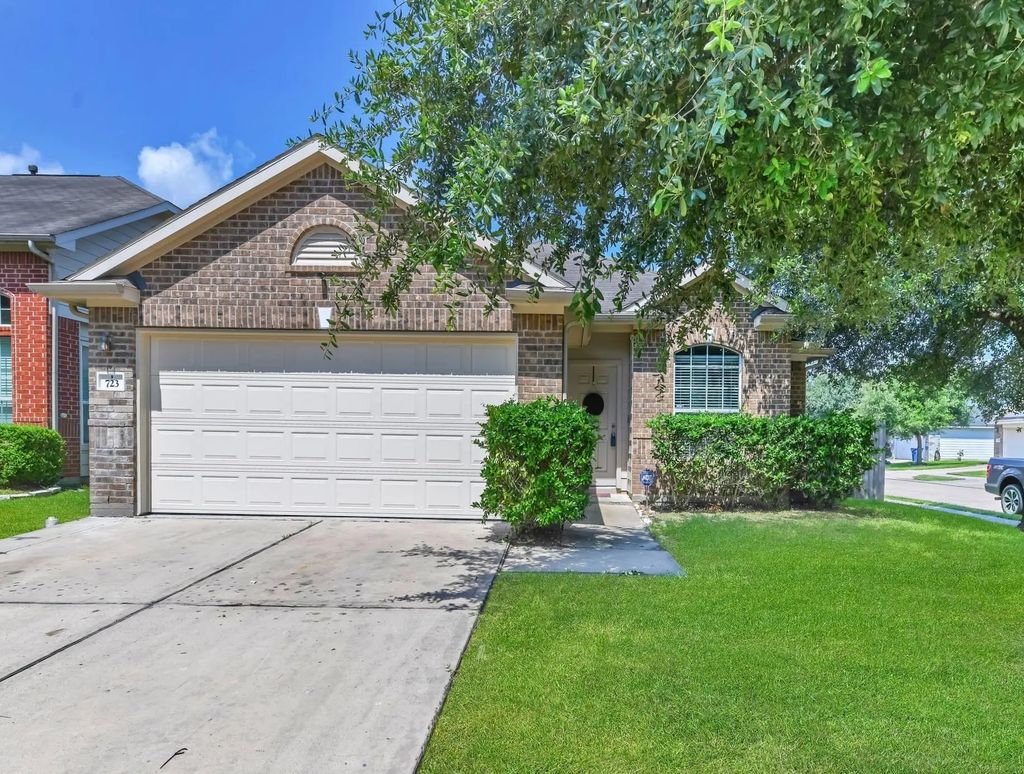 723 Pequin Road, Crosby