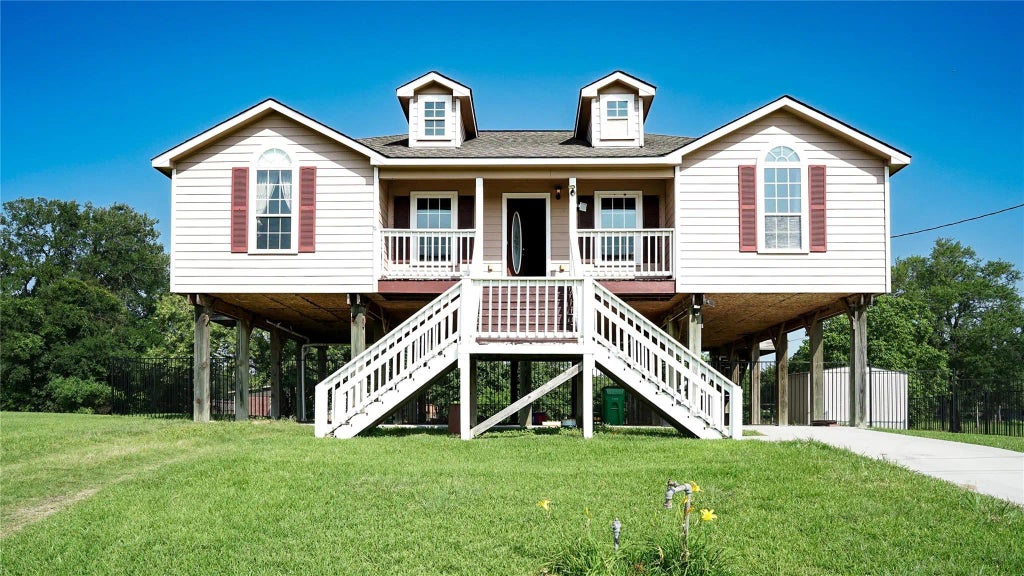 201 Rue Orleans Street, Baytown