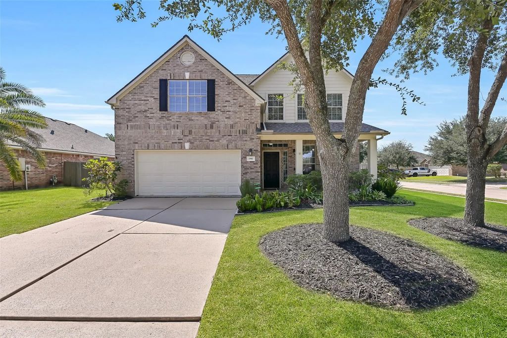 1902 Highland Point Court, Pearland