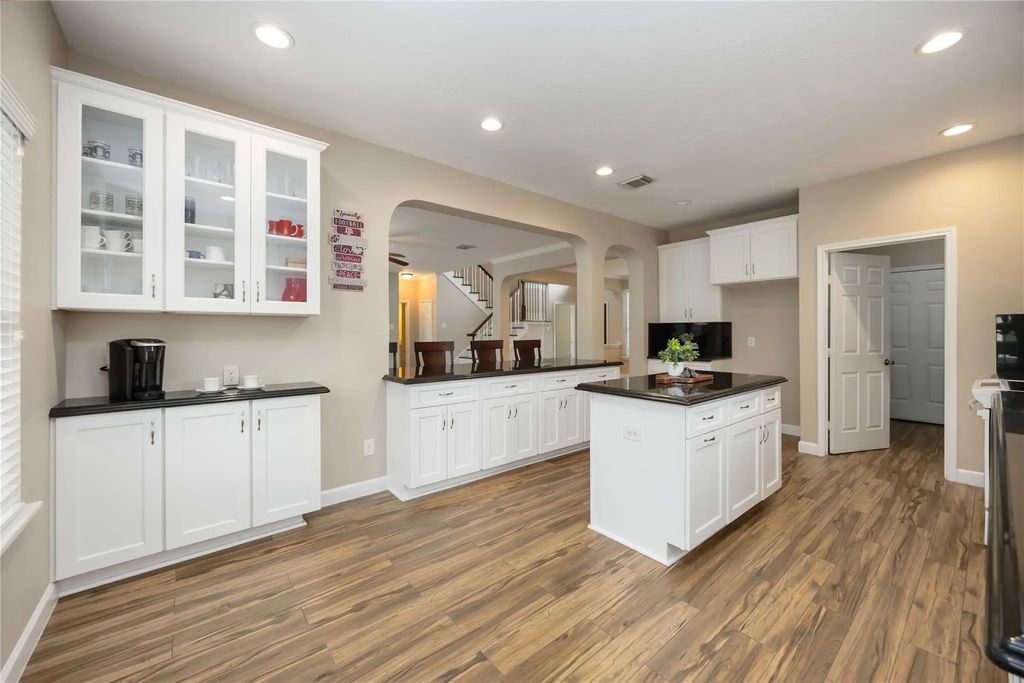 5498 Appleblossom Lane, Friendswood