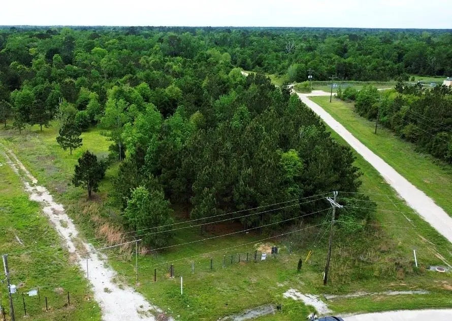 20587 Tortuga Cir, Cleveland