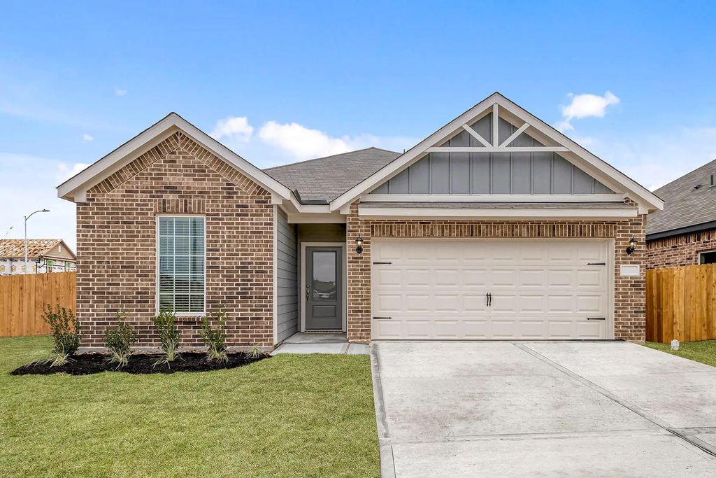 400 Mystic Slopes Drive, Katy