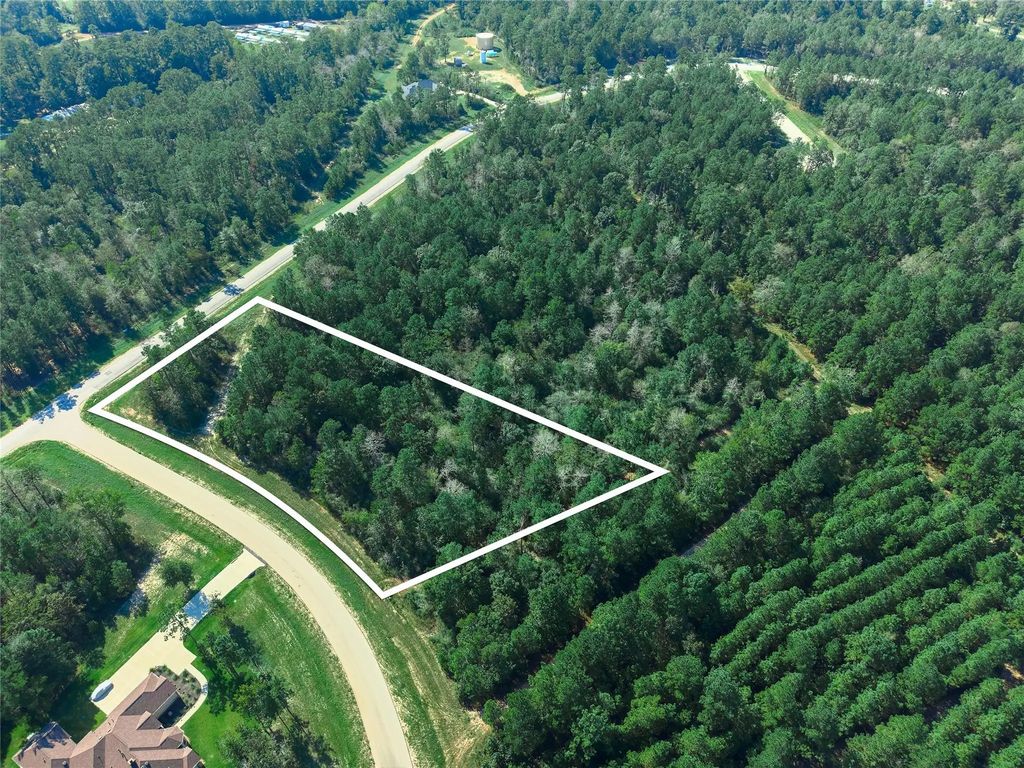 11911 Grand North Road, Willis