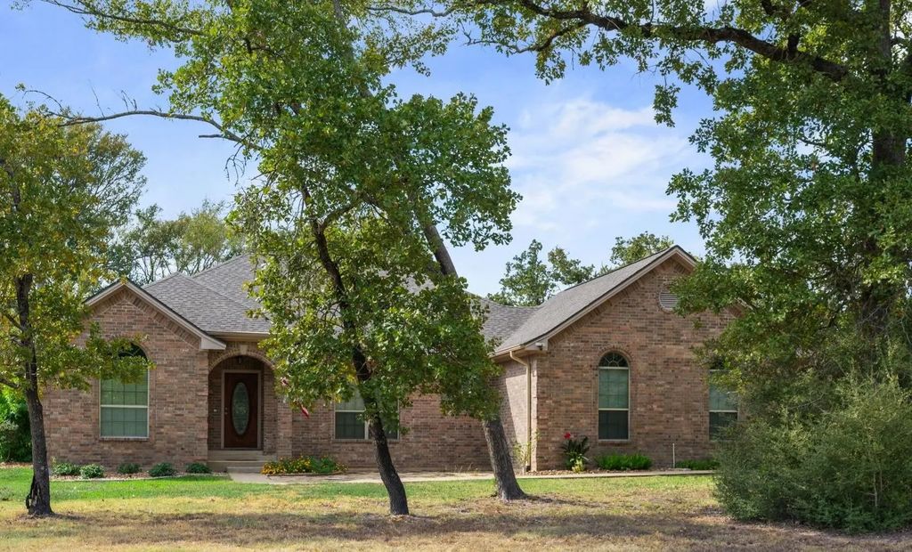 4960 Drake Drive, College Station