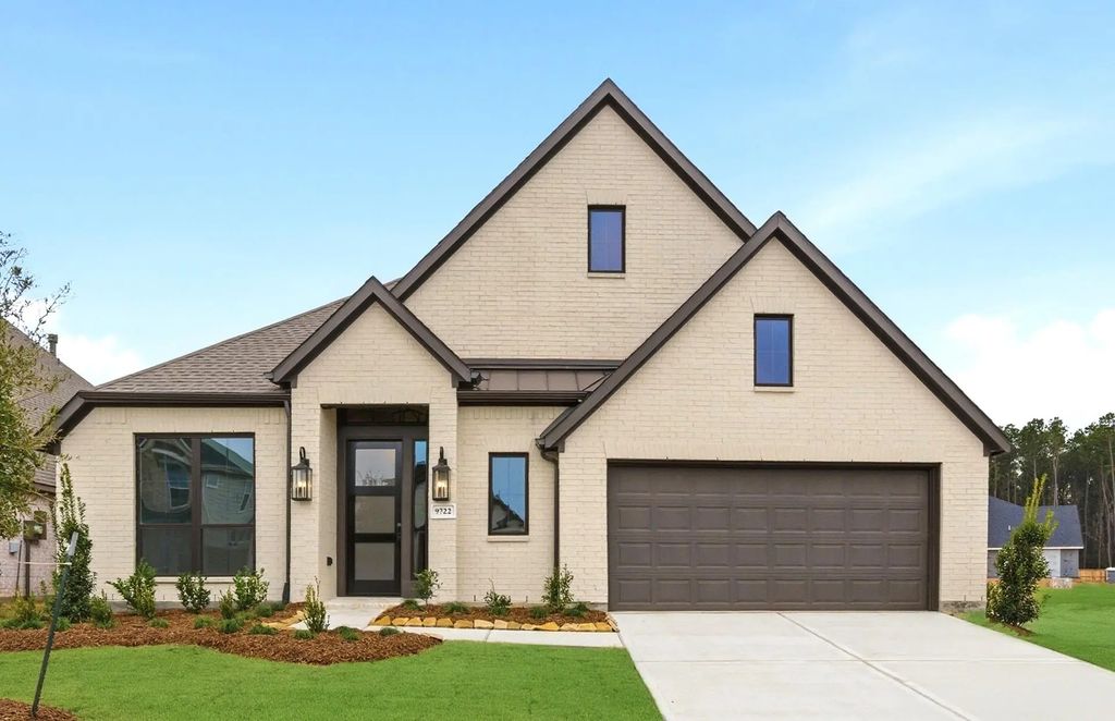 9722 Roaring River Falls Lane, Porter