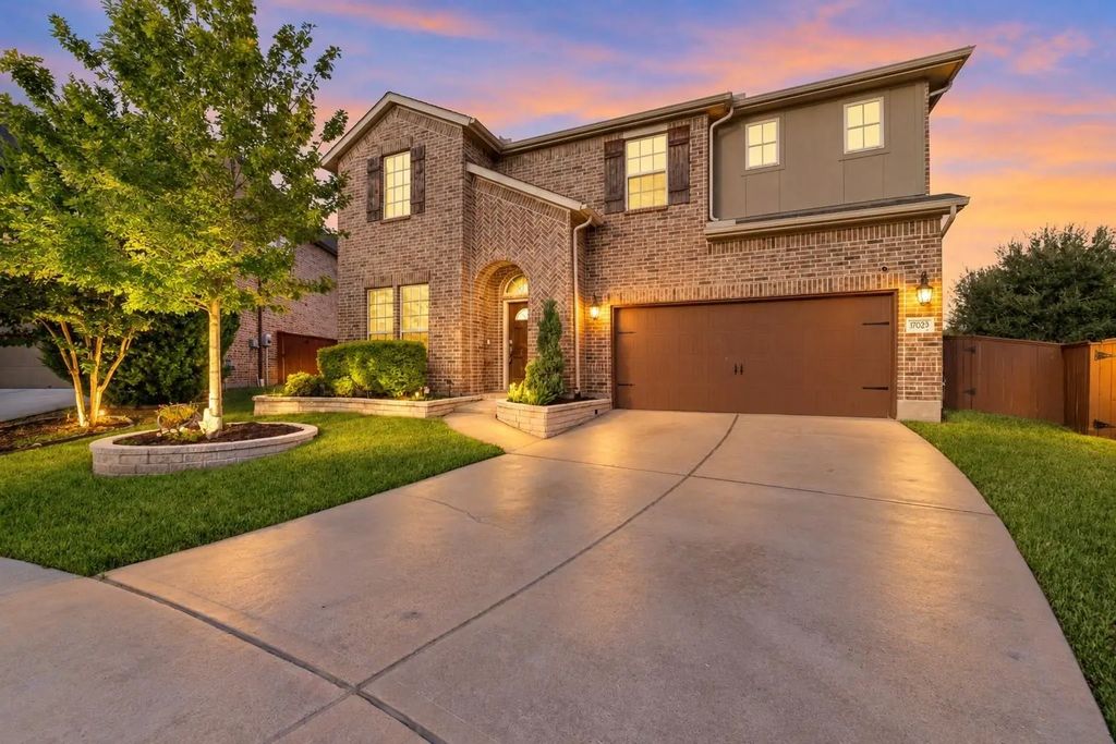 17003 Hinkley Glen Court, Richmond