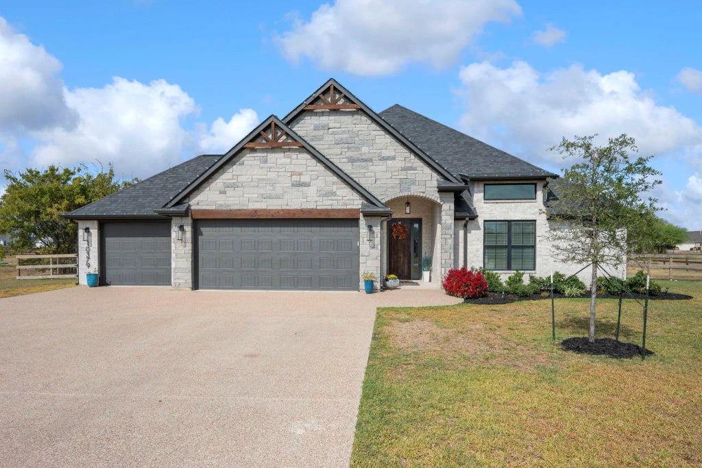 10379 Bourbon Lane, Bryan